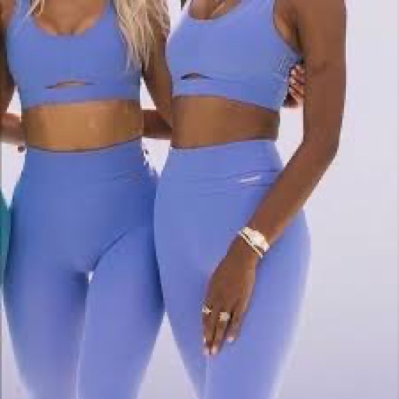 SOLD OUT Gymshark x Whitney Simmons Collection Seamless Leggings Beautiful Blue - Picture 2 of 4